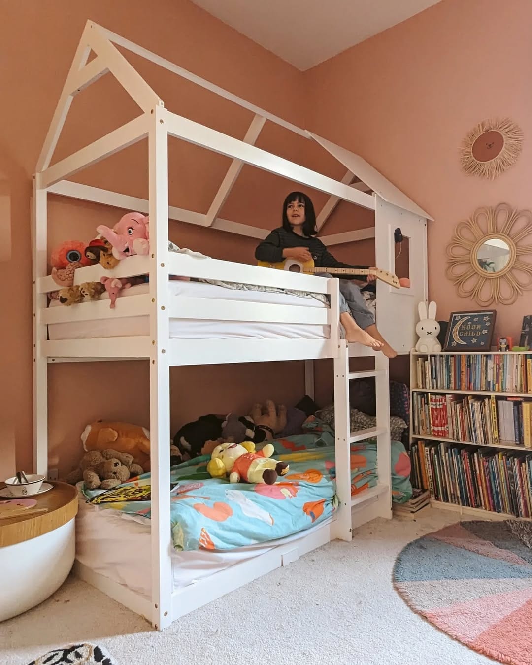 Post 8 by The Bright Home on Instagram (carousel)
