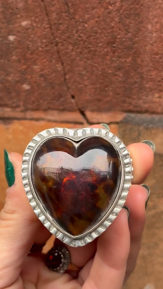 Post 4 by Spectrum Antiques on Instagram (video)