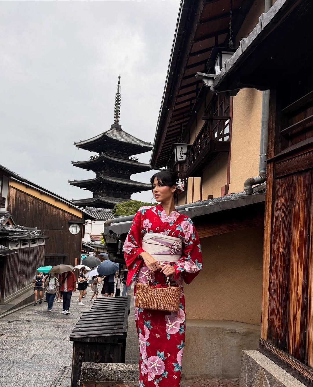 Post 4 by 𝒴𝒶𝓈𝓂𝒾𝓃 🇯🇵 on Instagram (carousel)