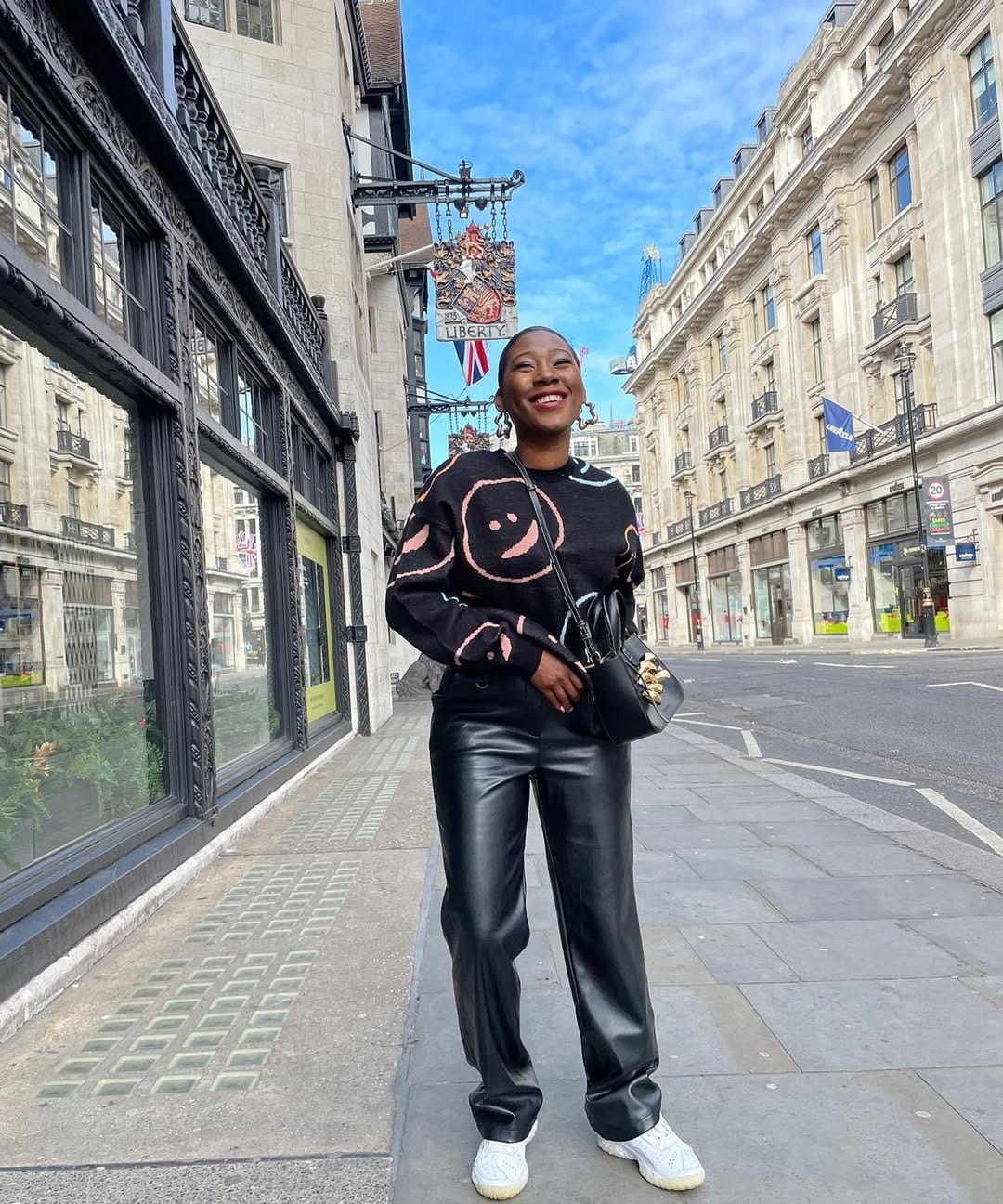 Post 8 by ⠀⠀⠀⠀⠀⠀⠀⠀⠀⠀⠀⠀⠀⠀⠀⠀⠀⠀Lippie143 on Instagram (image)