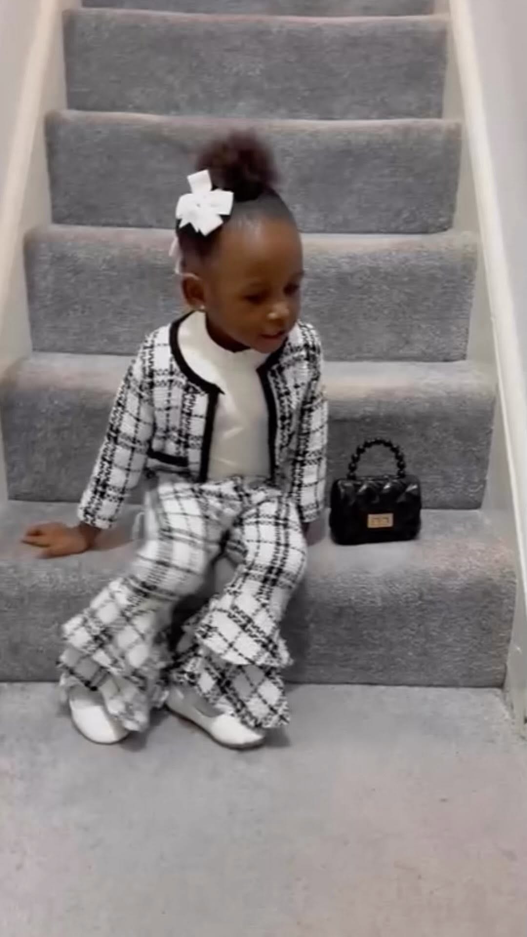 Post 9 by 🎀🌸💗Zoe Zara💗🌸🎀 on Instagram (video)