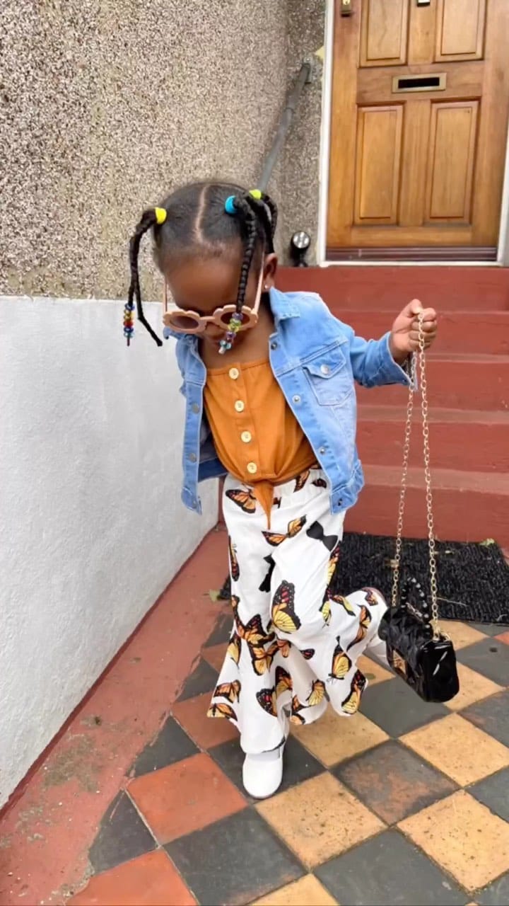 Post 8 by 🎀🌸💗Zoe Zara💗🌸🎀 on Instagram (video)