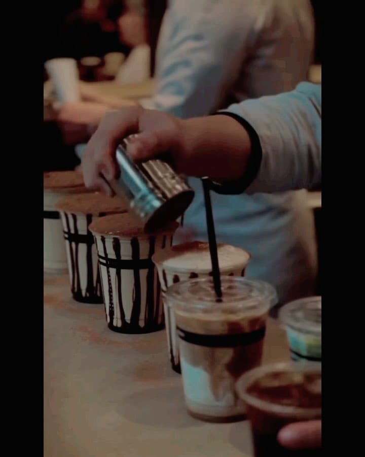 Post 5 by ○ ○ ○  -  K □ F F E E on Instagram (video)
