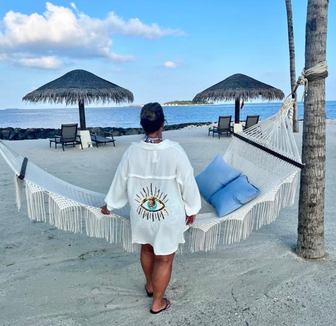 Post 3 by Elle’s Closet on Instagram (carousel)