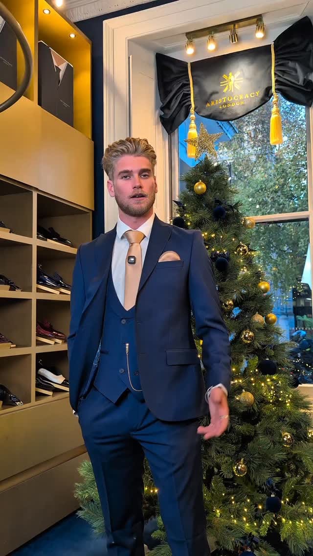 Post 4 by ARISTOCRACY LONDON on Instagram (video)