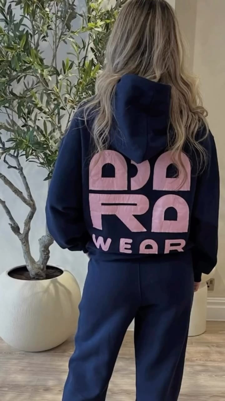 Post 10 by Missi Clothing Wholesale on Instagram (video)