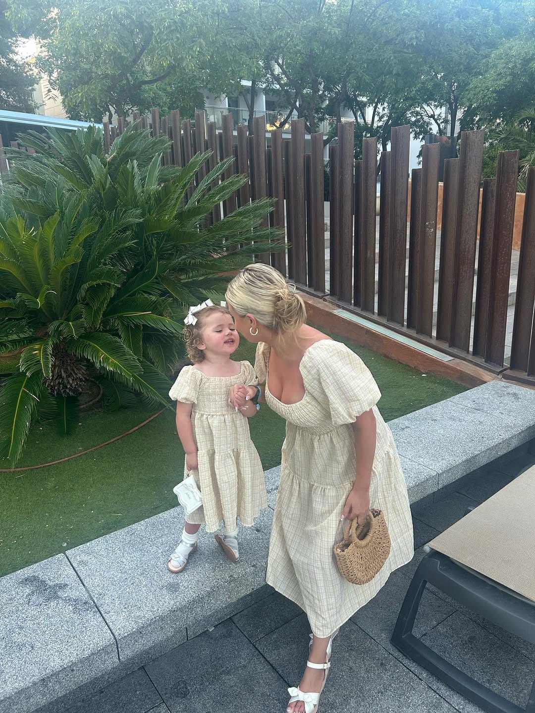 Post 5 by Gi*l N*cole on Instagram (carousel)