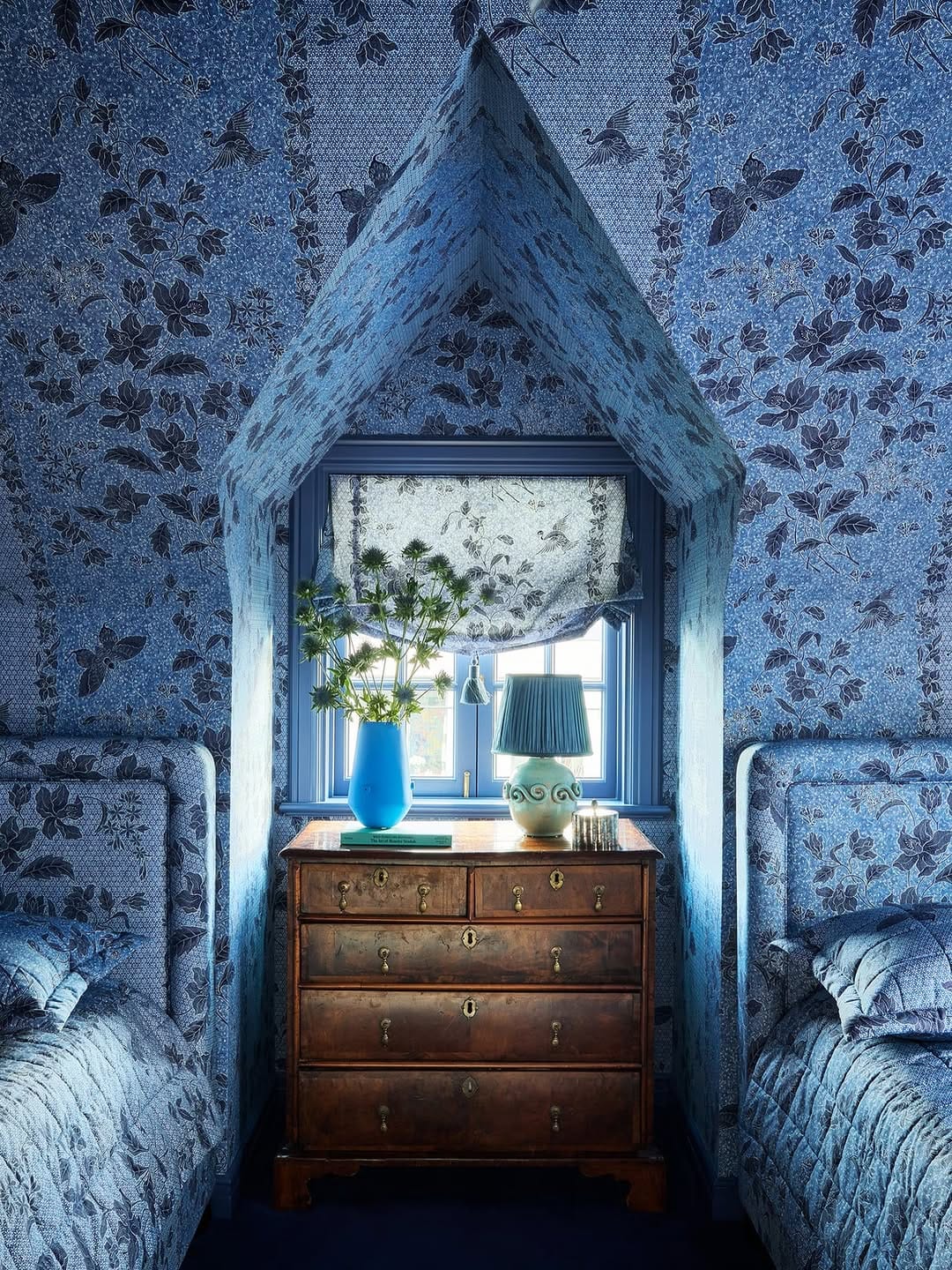 Post 1 by Alice Crawley Interiors on Instagram (image)