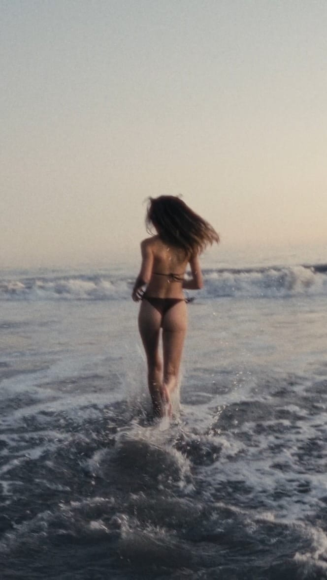Post 6 by Mathilde Sofie Hess Henning on Instagram (video)