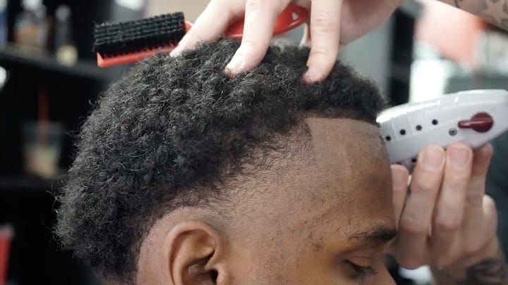 Post 3 by The Barbers Lounge on Instagram (video)