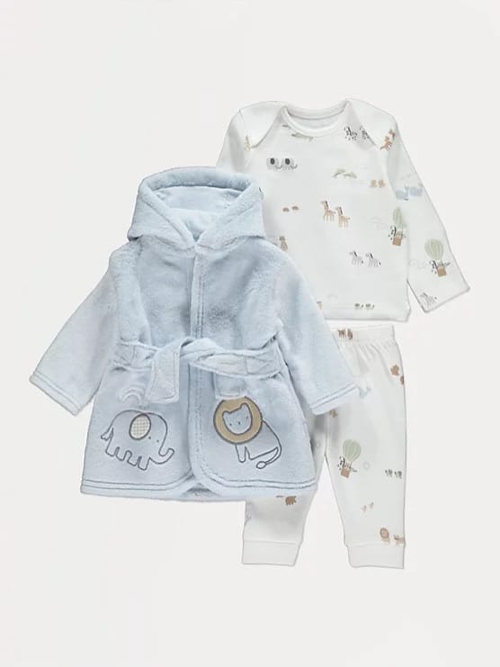 Post 4 by London kids Outlet on Instagram (carousel)