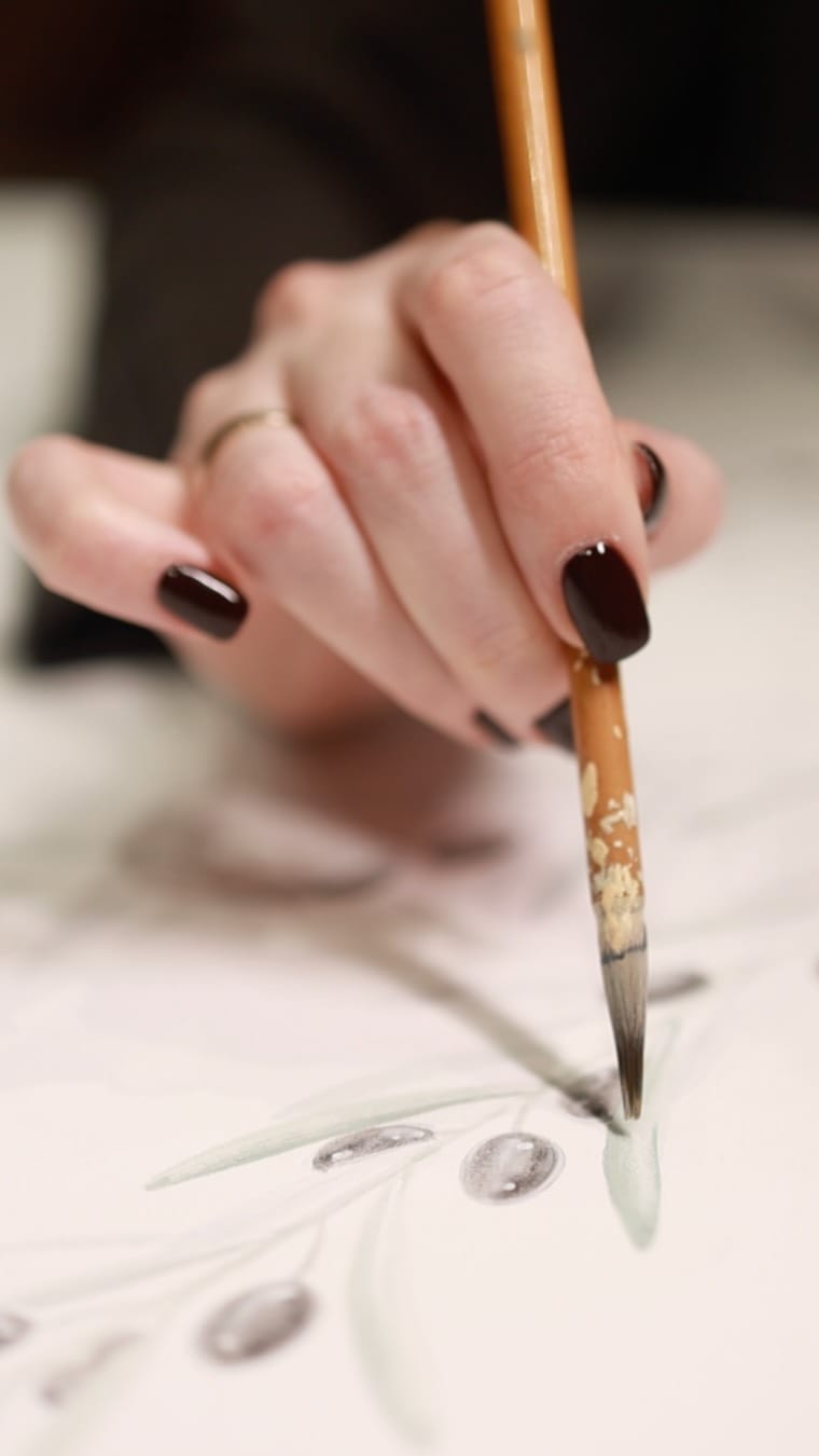 Post 10 by YANA SVETLOVA WALLCOVERINGS on Instagram (video)