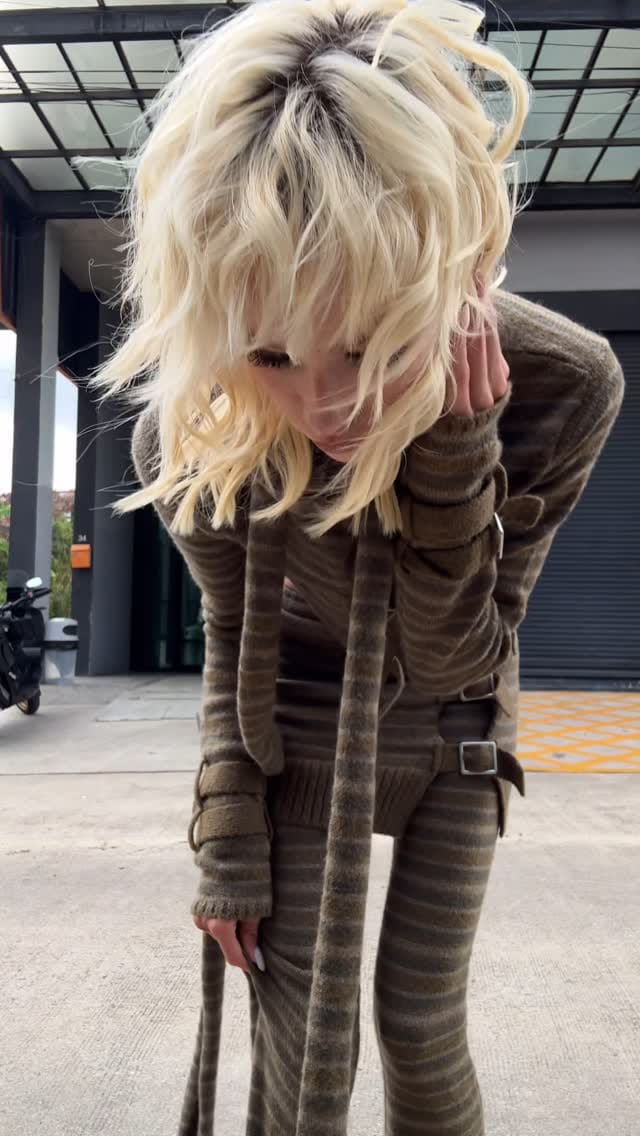 Post 10 by Valentina on Instagram (video)