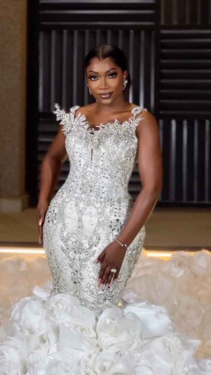 Post 8 by Moëzni Design on Instagram (video)