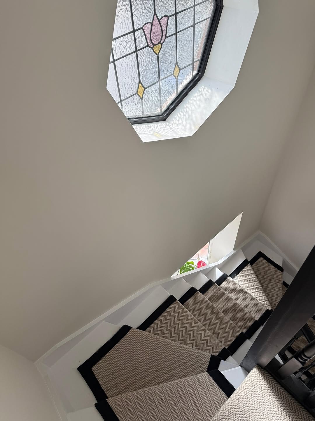 Post 2 by Flooring carpets beds SPC LVT on Instagram (carousel)