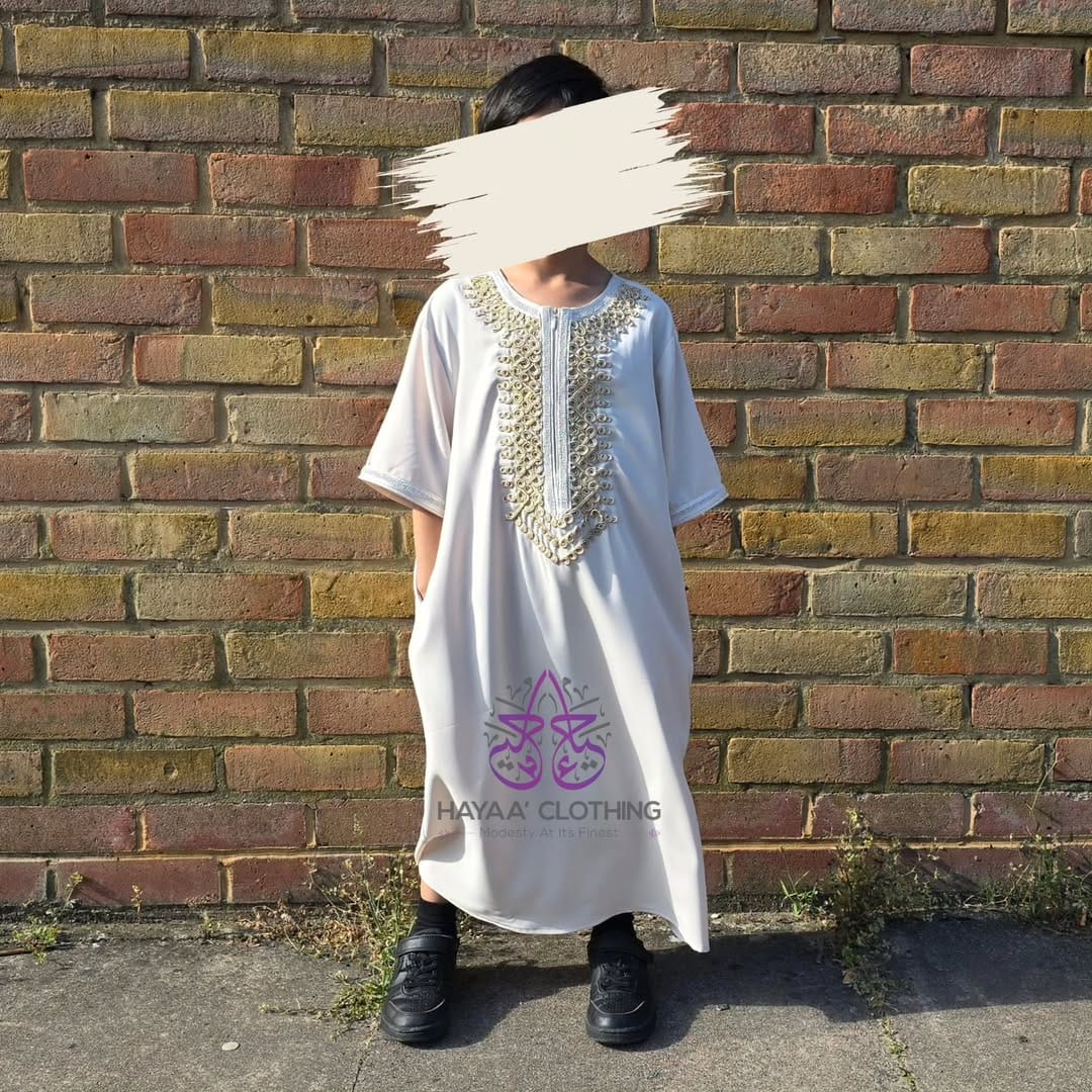 Post 5 by Hayaa' Clothing on Instagram (image)