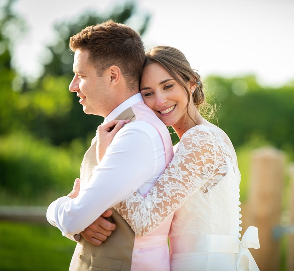 Post 2 by Ellie Sanderson BRIDE on Instagram (carousel)
