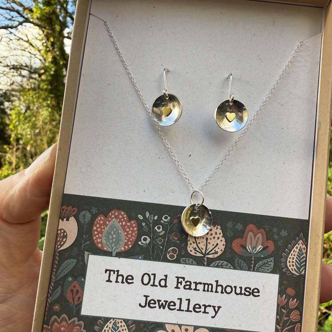 Post 6 by The Old Farmhouse Jewellery on Instagram (image)