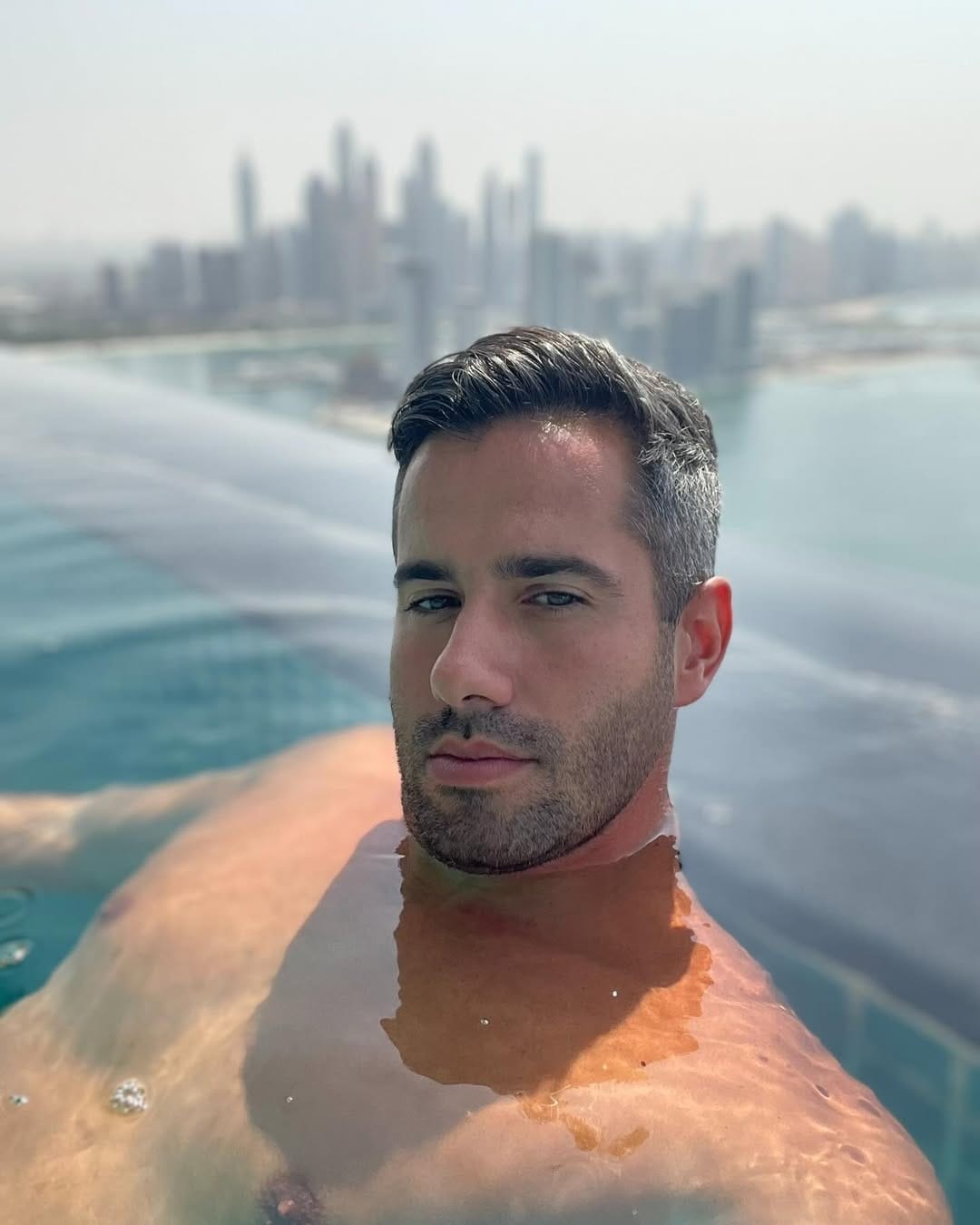 Post 5 by 𝑁𝐴𝐶𝐻𝑂 𝐴𝑅𝑅𝐴𝑈𝑆𝐼 on Instagram (carousel)