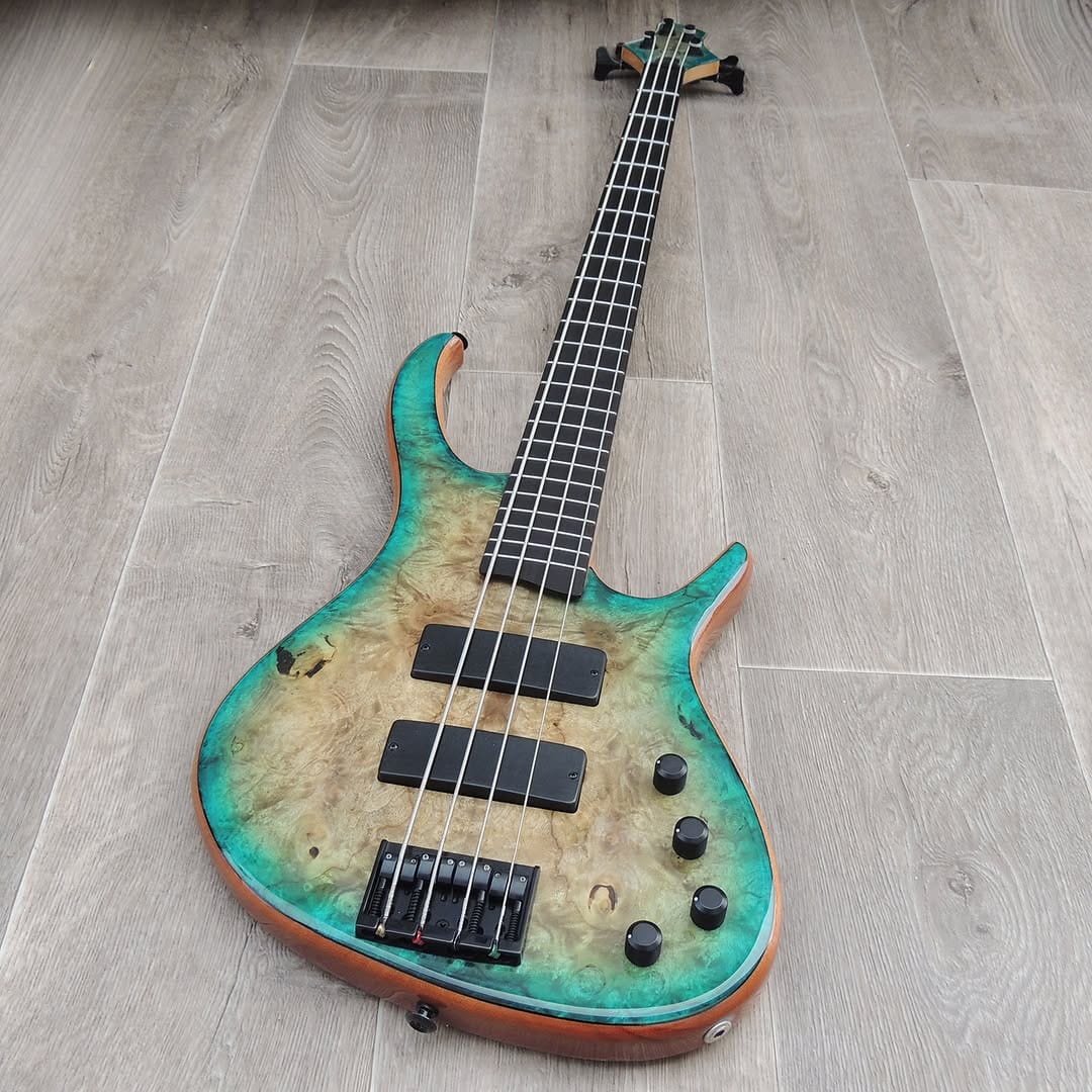 Post 1 by Shuker Guitars on Instagram (image)