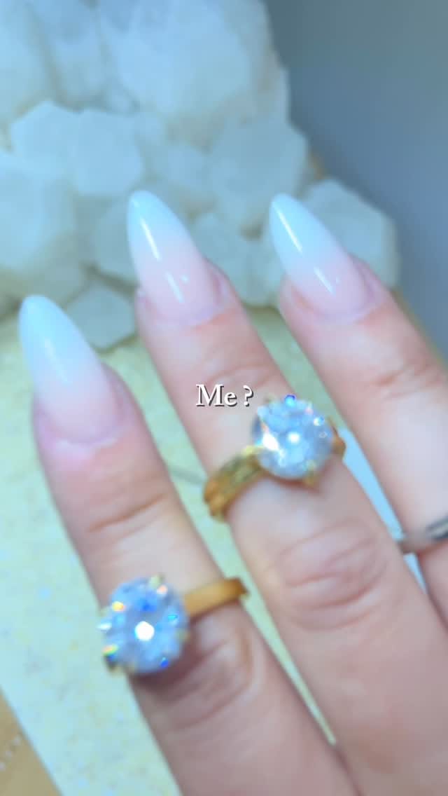 Post 4 by London Rocks Jewellery on Instagram (video)
