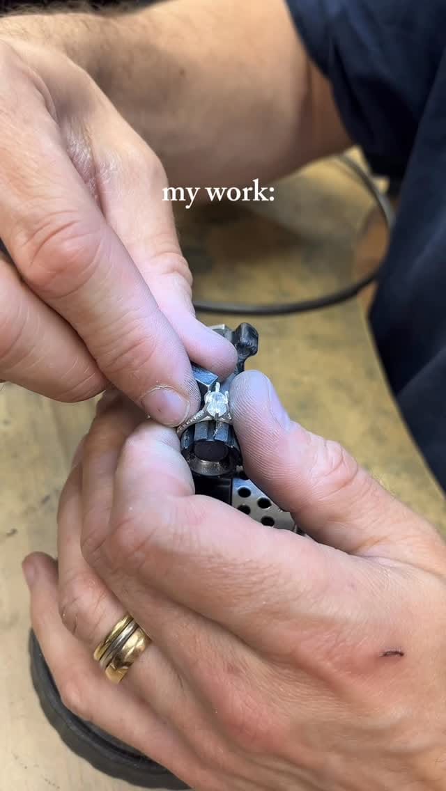 Post 1 by London Rocks Jewellery on Instagram (video)