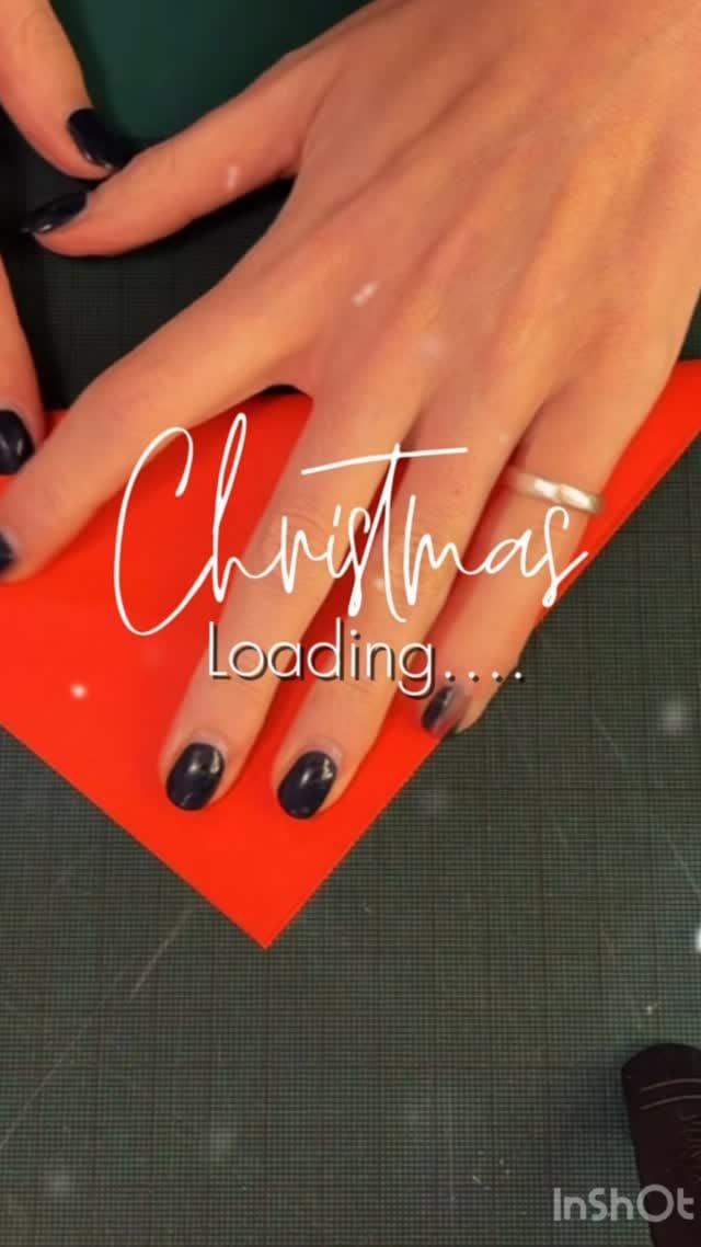 Post 2 by Martha Lynn | Milliner on Instagram (video)