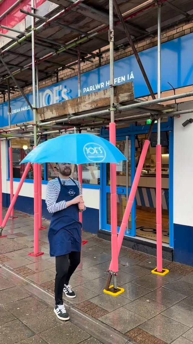 Post 5 by Joes Ice Cream on Instagram (video)