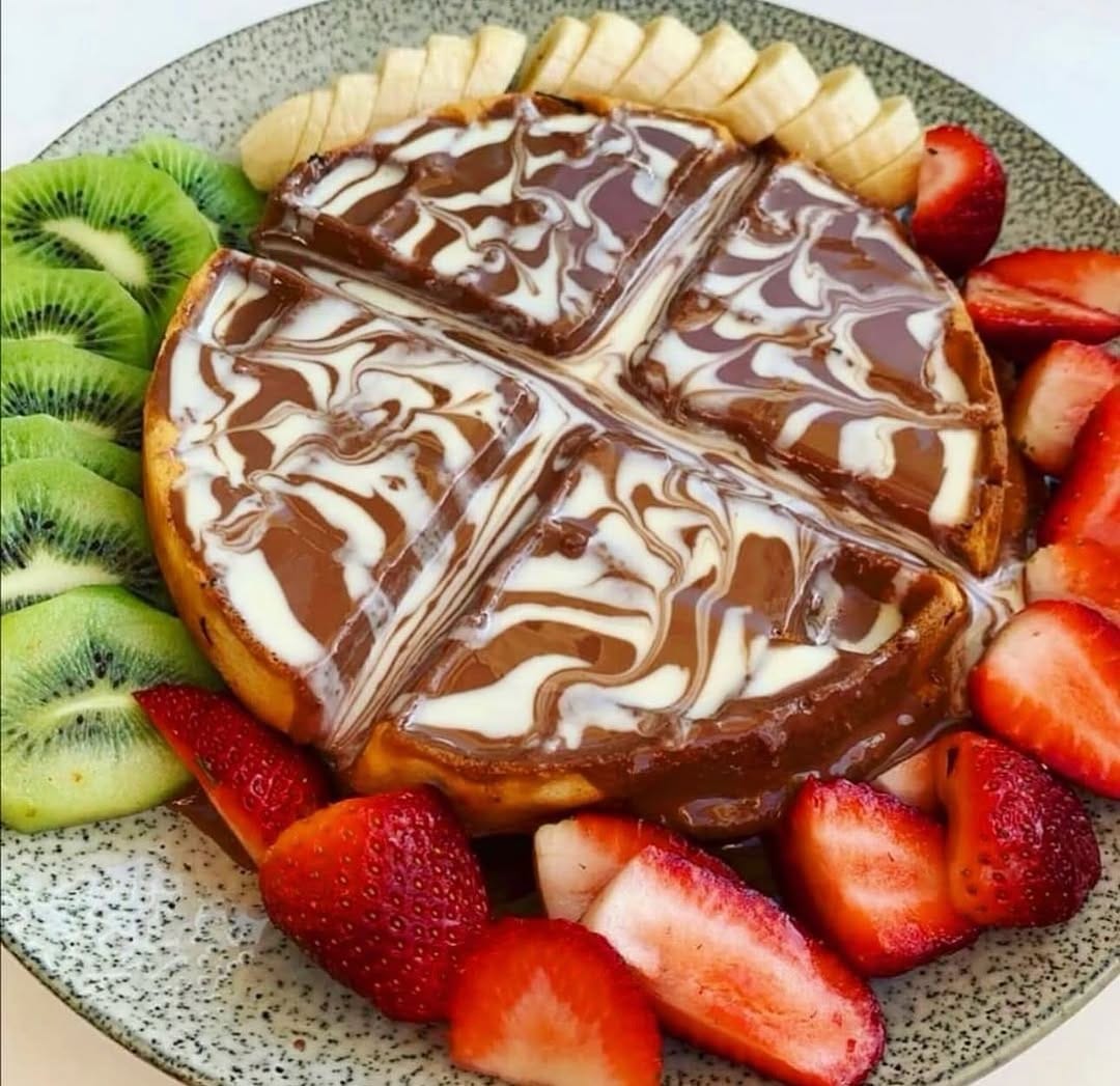 Post 6 by Tella Balls Dessert Bar on Instagram (image)