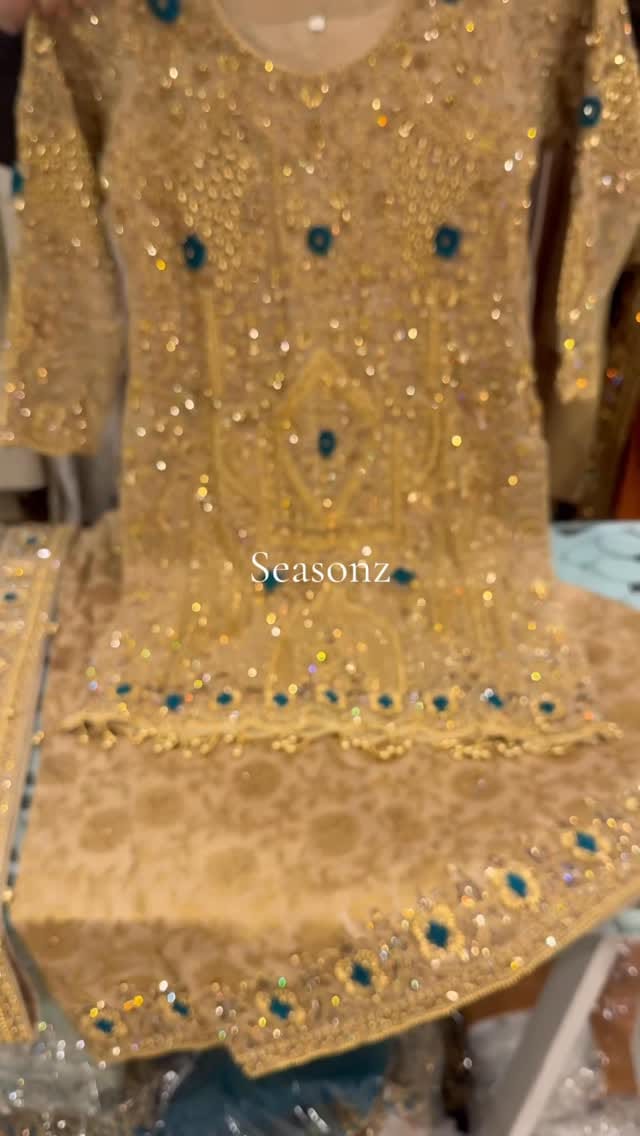 Post 6 by SEASONZ UK on Instagram (video)