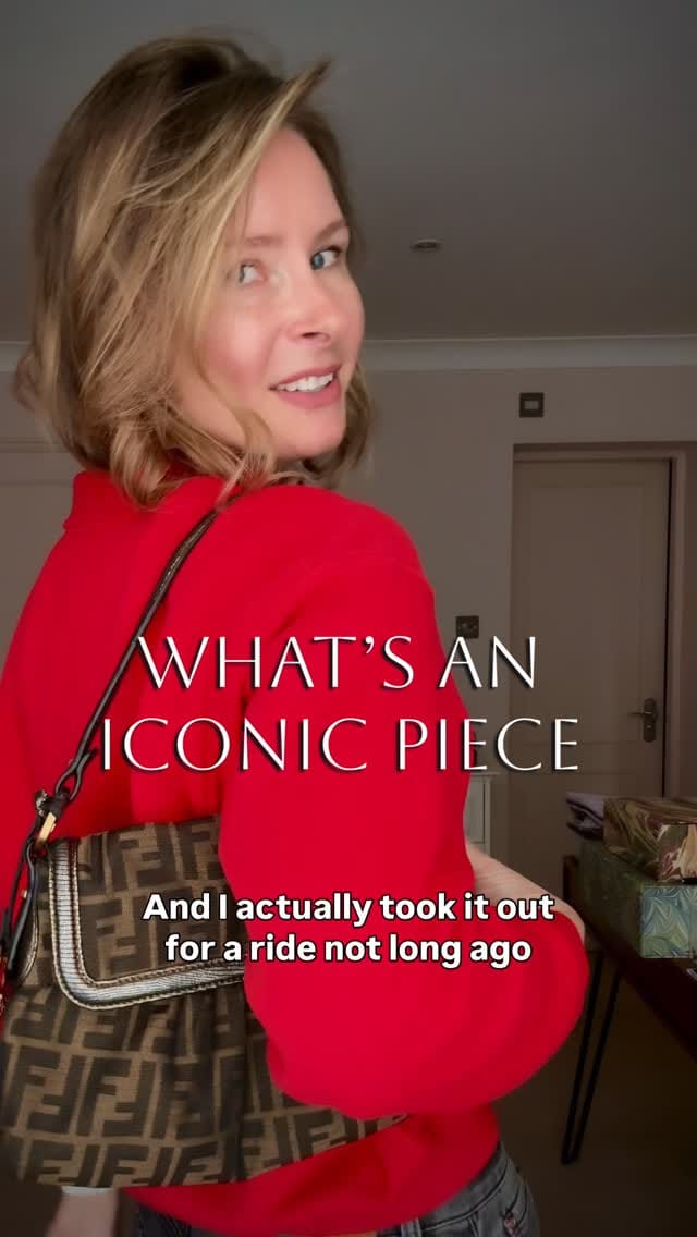 Post 7 by Natalia Dyett on Instagram (video)