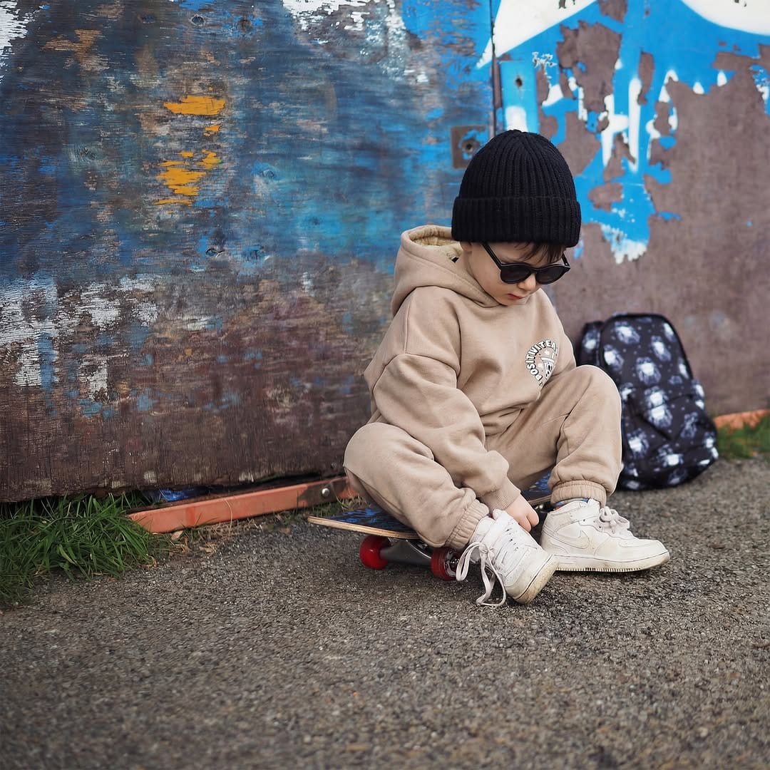Post 6 by Lottie & Lysh on Instagram (image)