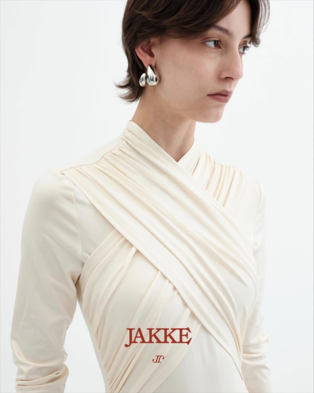 Post 10 by JAKKE on Instagram (image)
