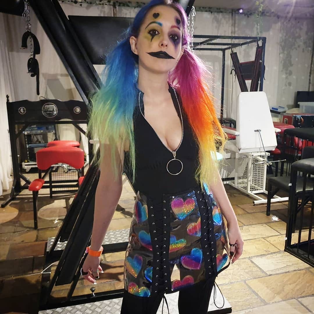 Post 2 by 🖤🌈🖤Ⱡł₮₮ⱠɆ ₥ł₴₴ VɆ₦Ø₥🖤🌈🖤 on Instagram (image)