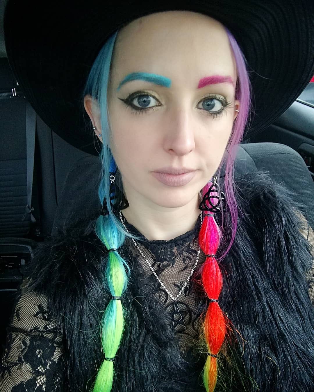 Post 1 by 🖤🌈🖤Ⱡł₮₮ⱠɆ ₥ł₴₴ VɆ₦Ø₥🖤🌈🖤 on Instagram (image)