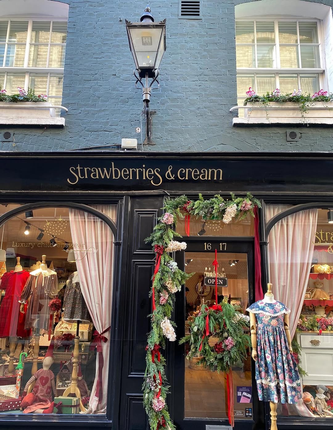 Post 7 by Strawberries and Cream fashion on Instagram (image)