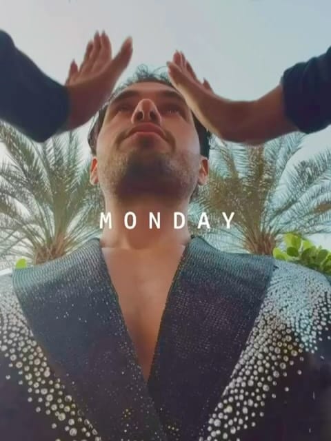 Post 10 by ᴅᴇꜱɪɢɴꜱ ʙʏ ᴍɪɴᴀᴀᴢ on Instagram (carousel)