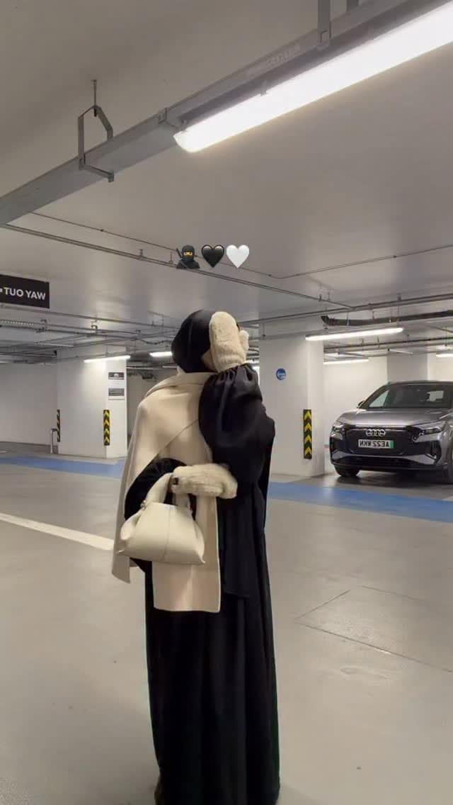 Post 8 by House of Husna حسنى on Instagram (video)