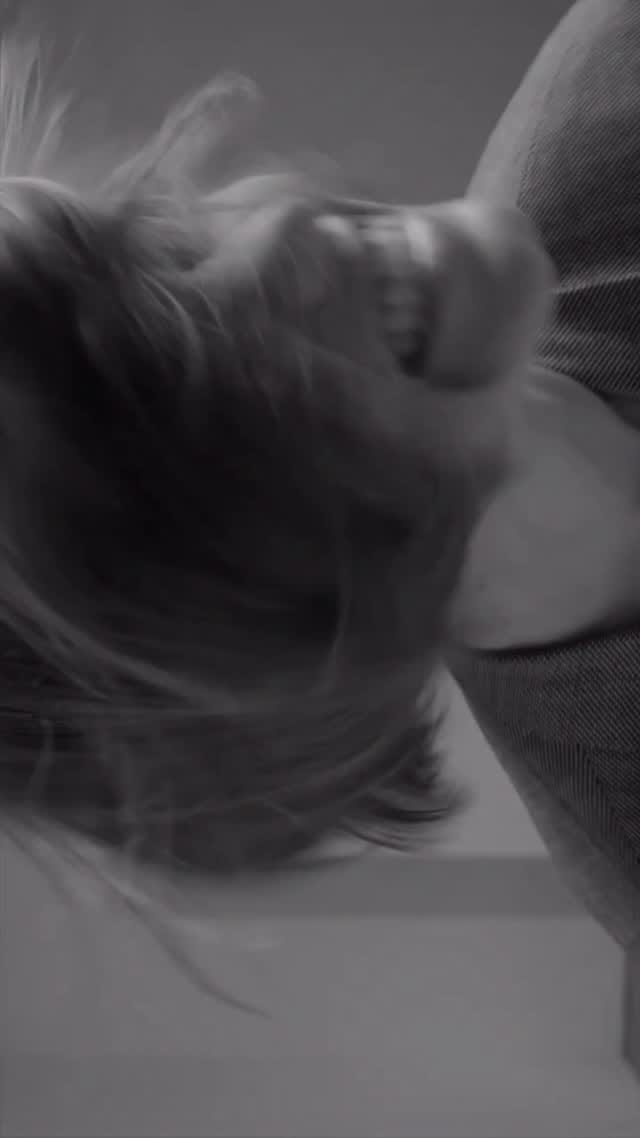Post 10 by Emilia on Instagram (video)