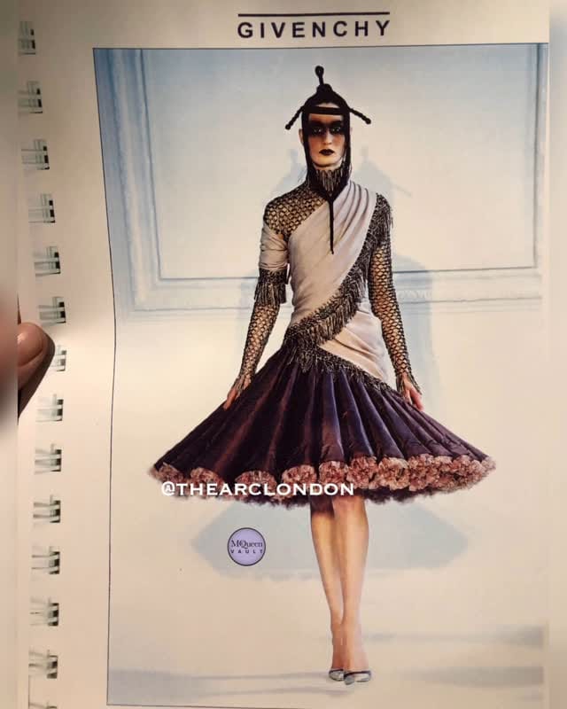 Post 4 by THE ARC LONDON on Instagram (video)