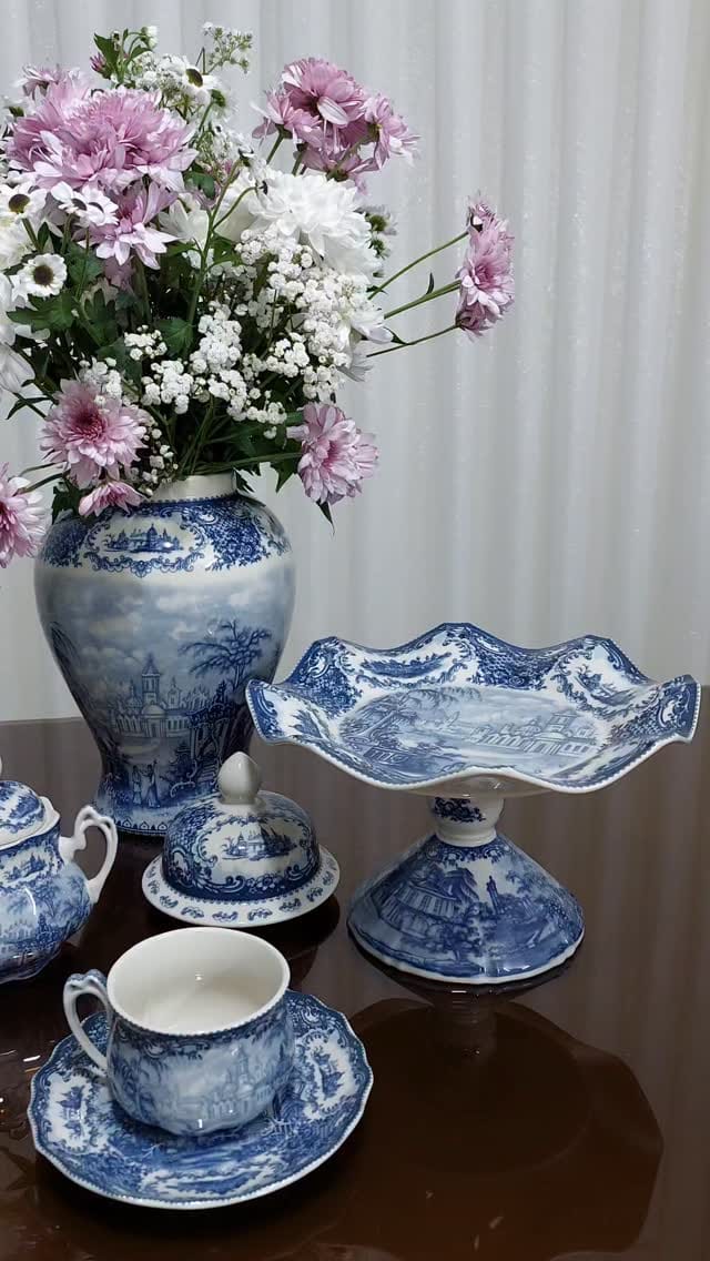 Post 6 by انتیک مانیه،fn on Instagram (video)