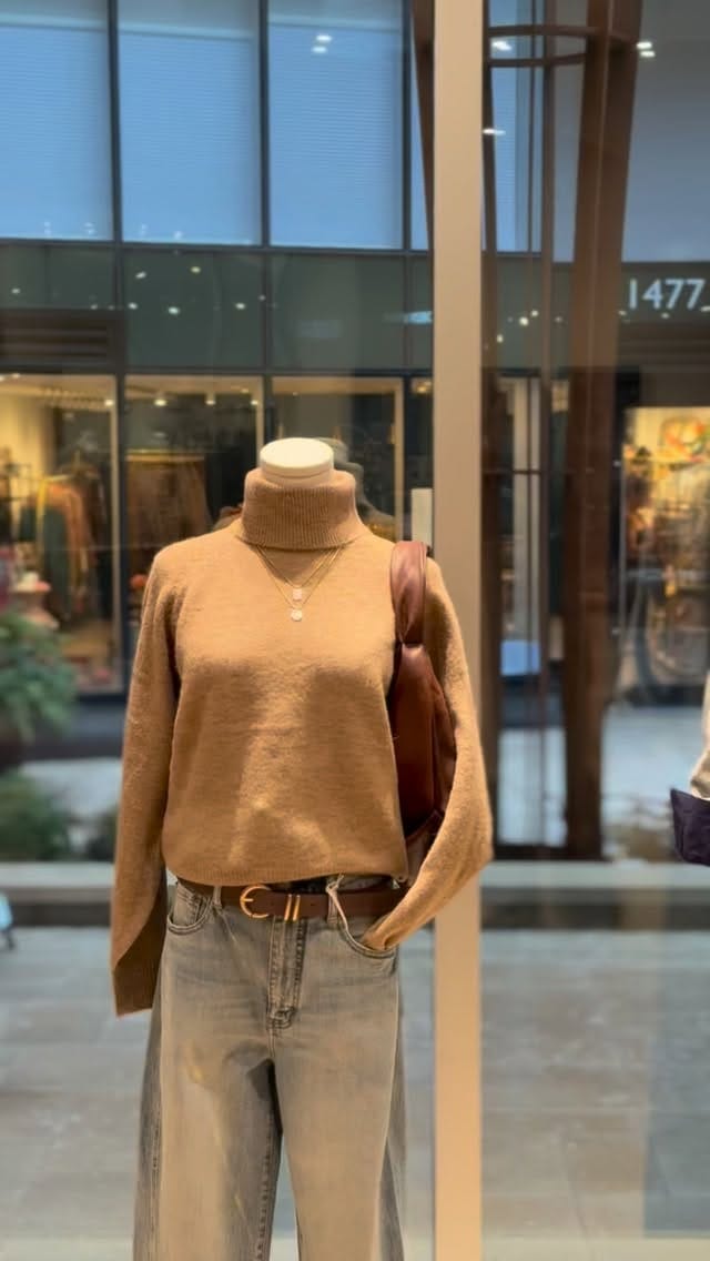 Post 3 by LORDON clothing on Instagram (video)