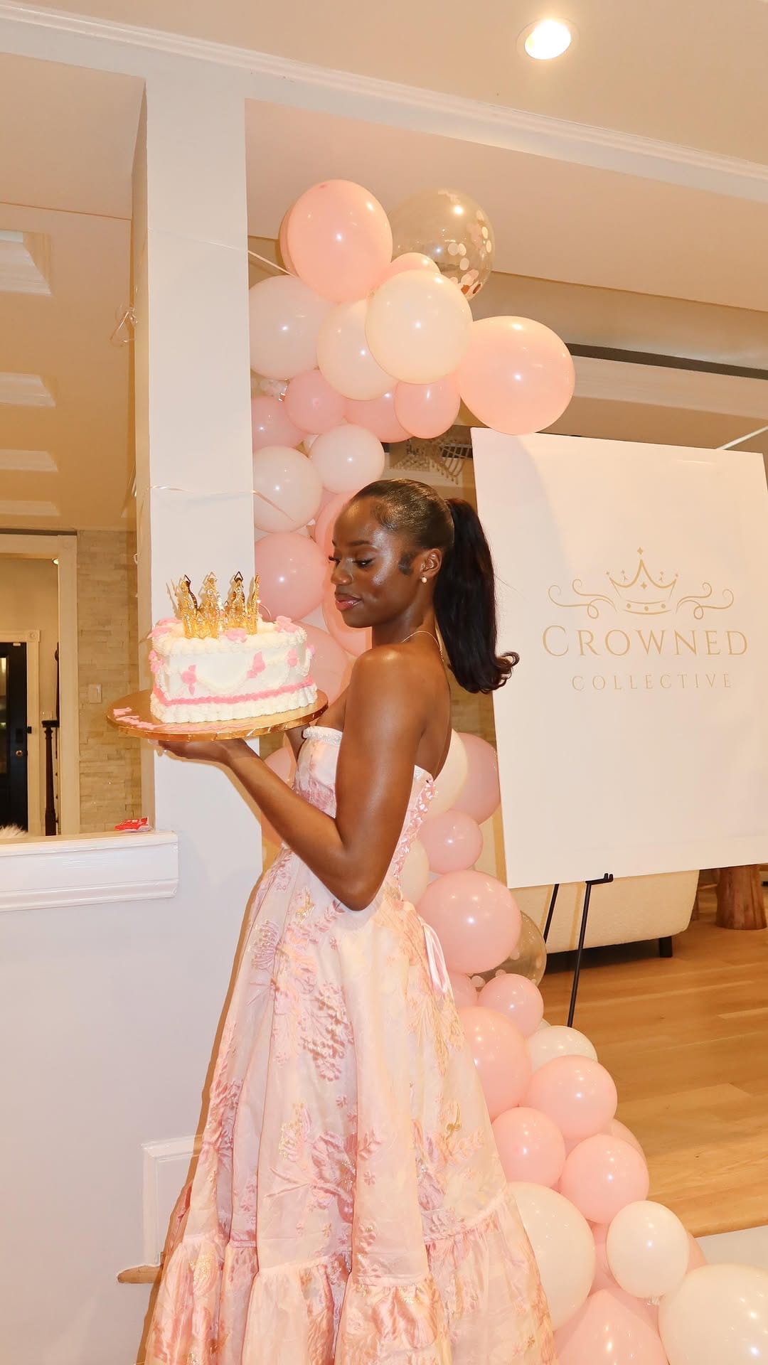 Post 10 by tyla camille👸🏾💕 on Instagram (video)