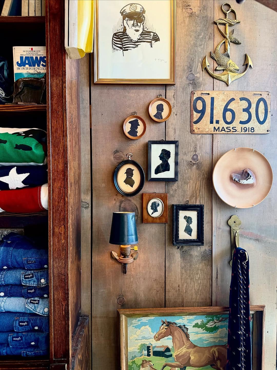 Post 9 by MATE GALLERY on Instagram (image)