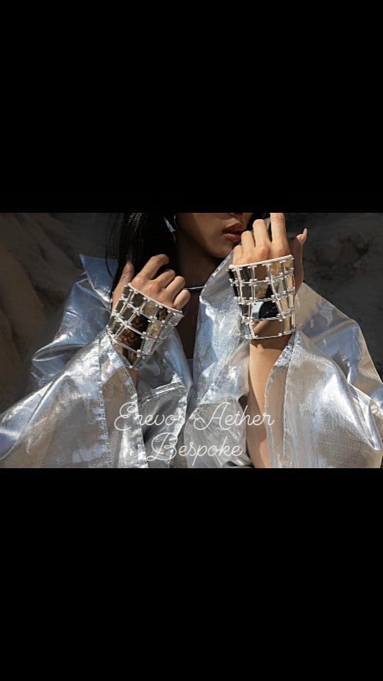 Post 2 by Erevos Aether on Instagram (video)