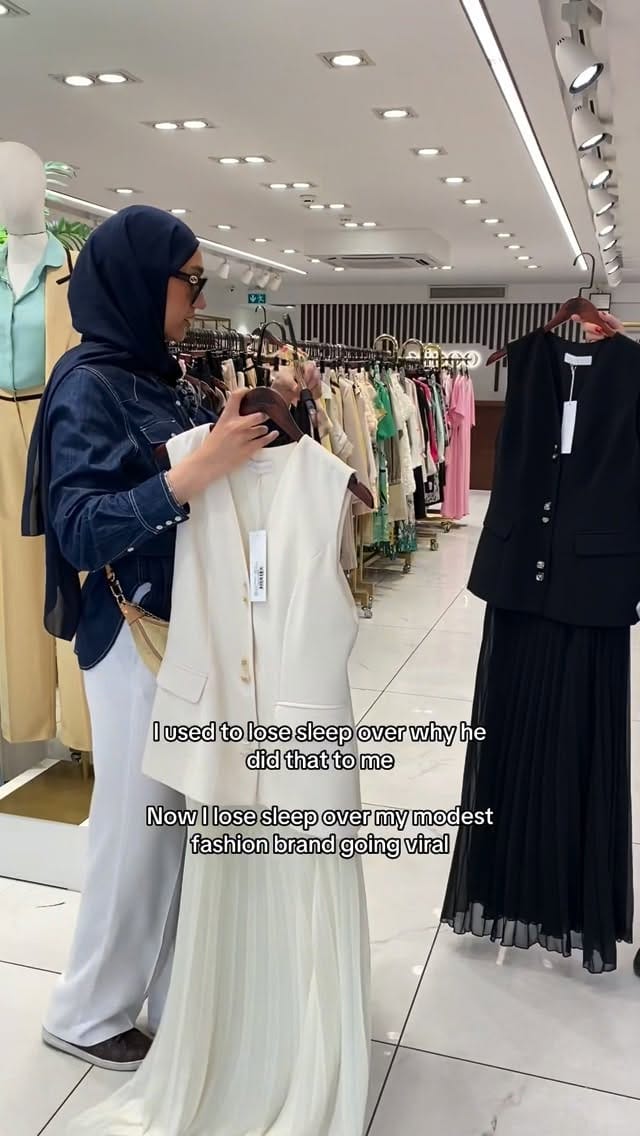 Post 6 by Miss Bazaar on Instagram (video)