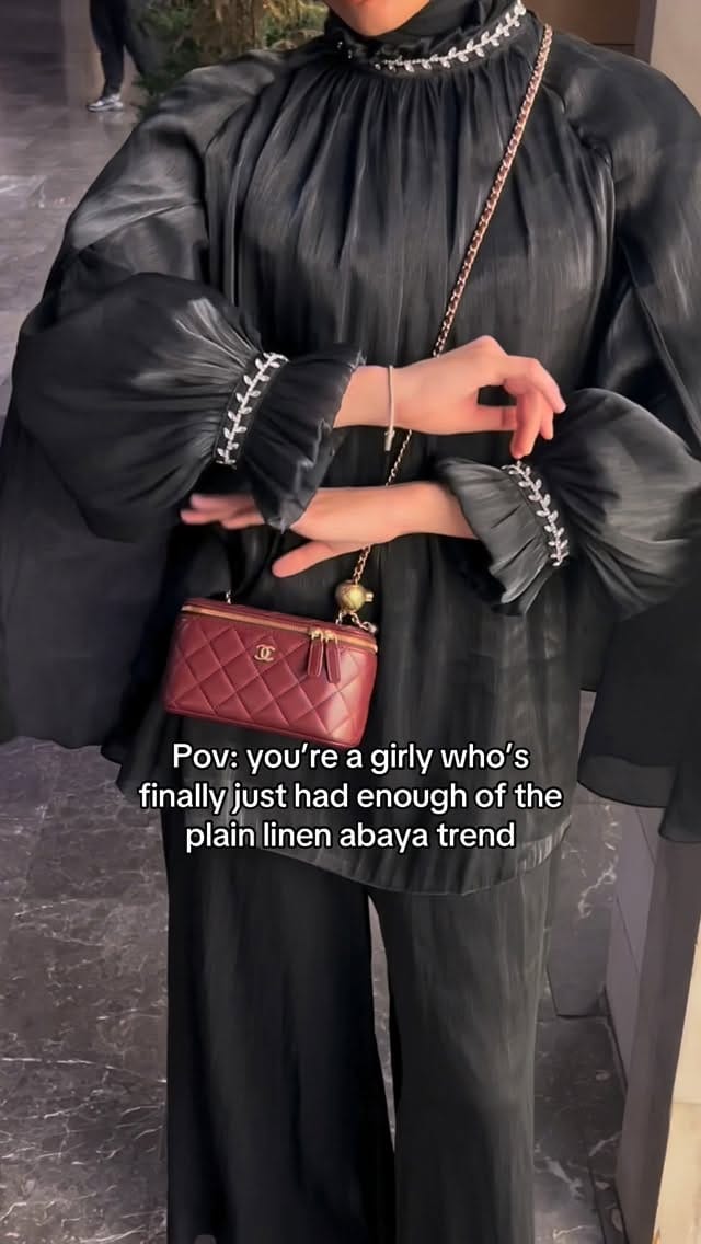 Post 3 by Miss Bazaar on Instagram (video)