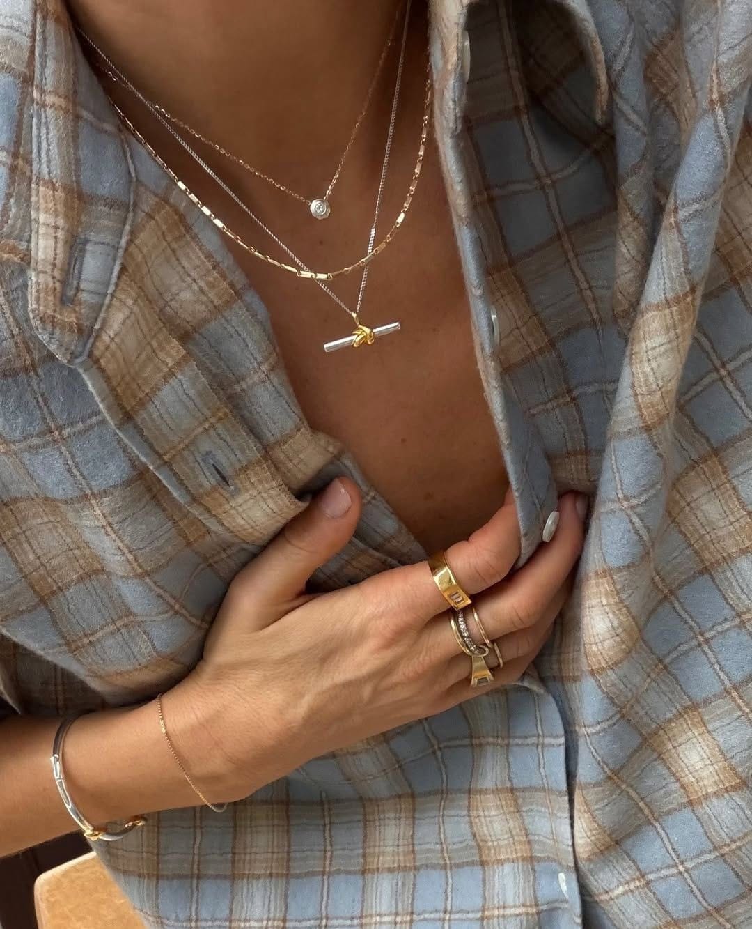 Post 9 by Missoma Jewellery on Instagram (image)
