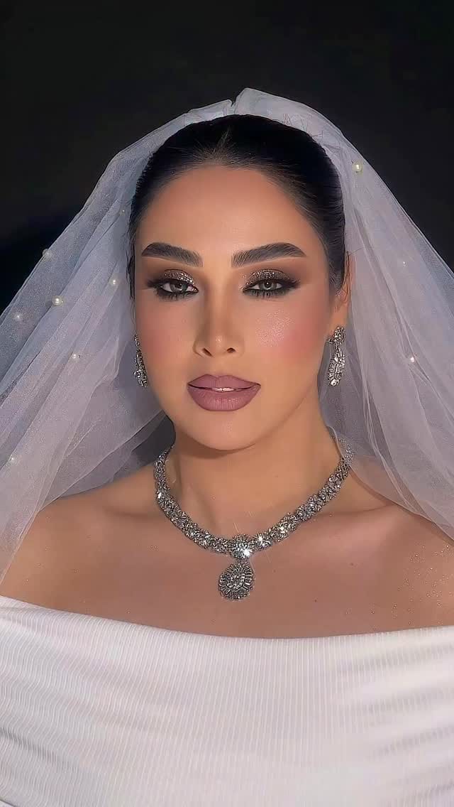 Post 6 by Shadi Fazl on Instagram (video)
