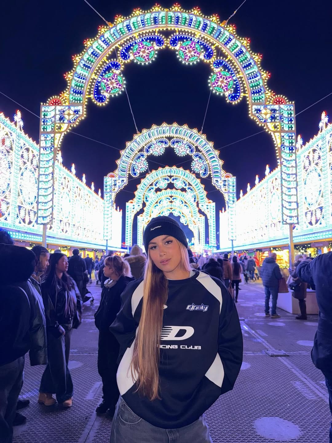 Post 6 by Maria Eduarda Gaspar• on Instagram (carousel)